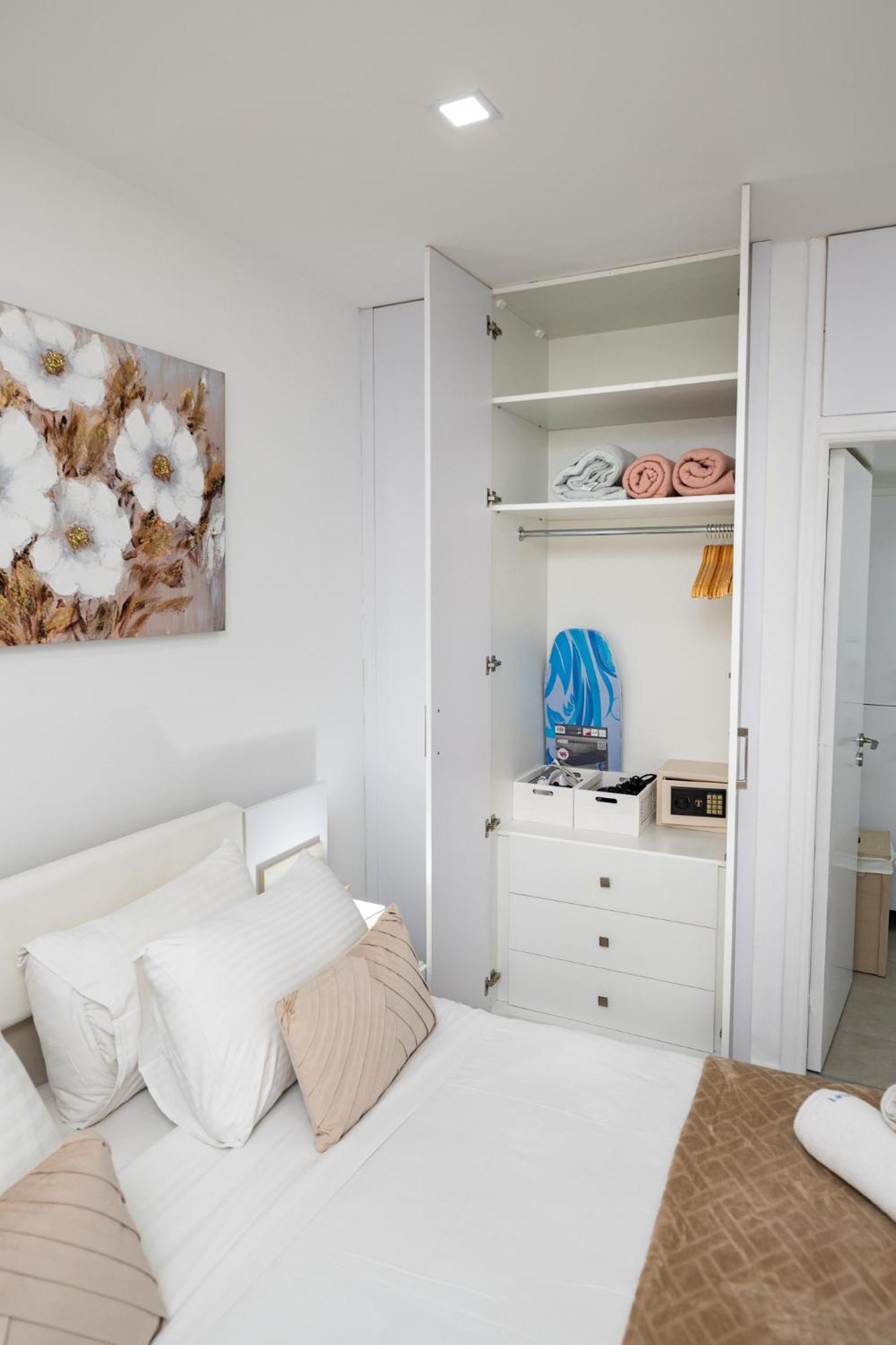 Lazuli Beach & Pool Apartment 501 Lárnaka Eksteriør bilde